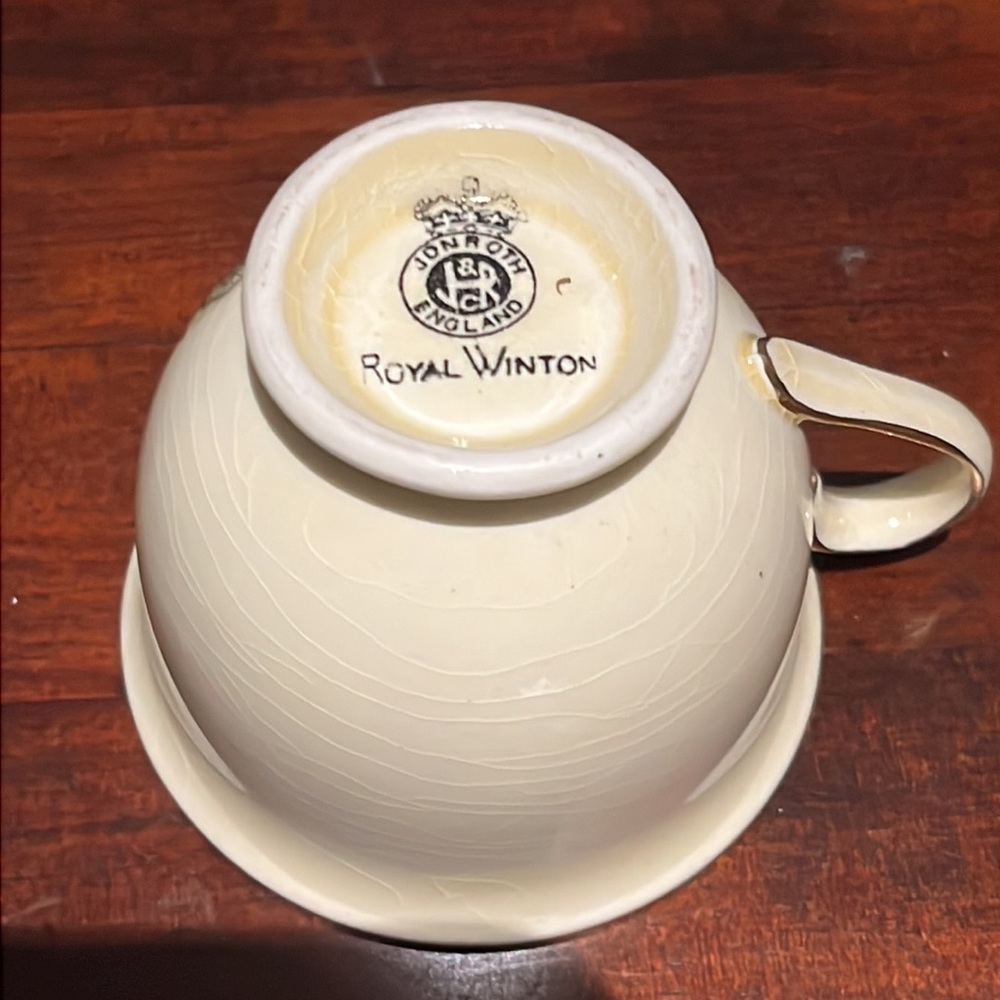Governors Palace Williamsburg VA demitasse cup and saucer - Picture 10 of 11